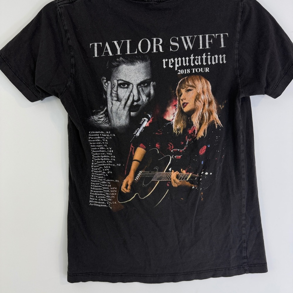 Taylor Swift Reputation 2018 Tour T Shirt Women XS Black Graphic Concert Tee